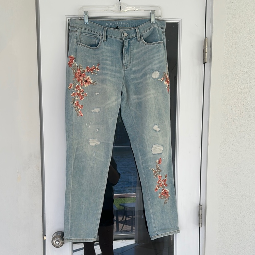 White House Black Market Embroidered Distressed Women's Jeans